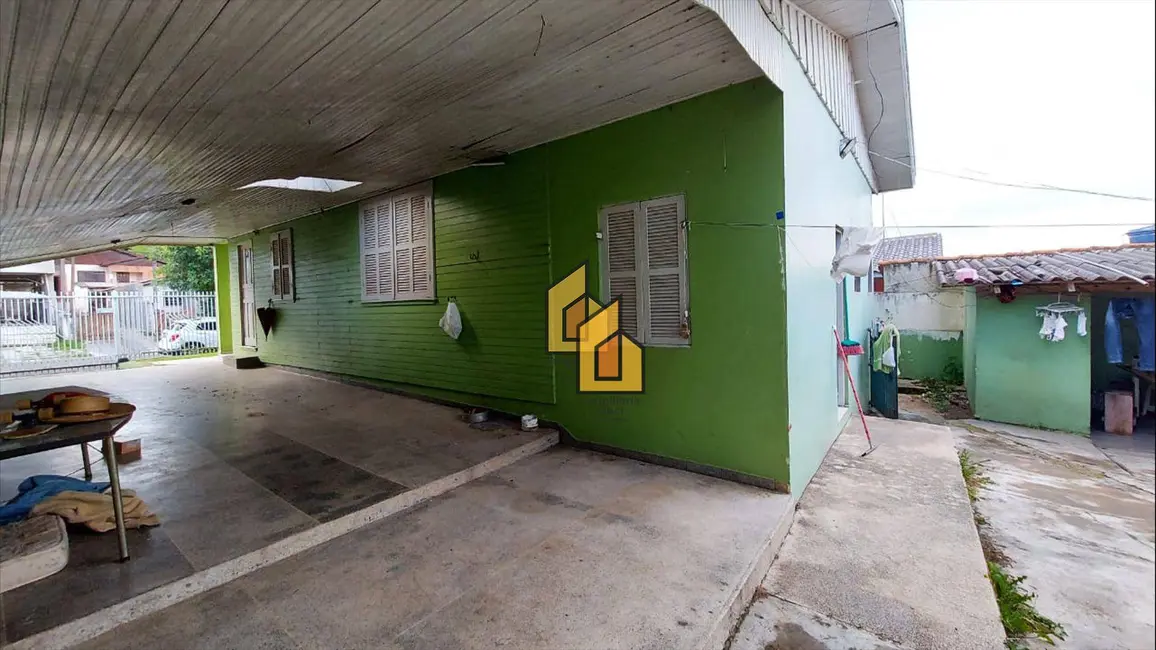 Casa com 3 quartos à venda, 459m2 em Centro, Araucaria - PR - imagem 5 Foto 5 de Casa com 3 quartos à venda, 459m2 em Centro, Araucaria - PR