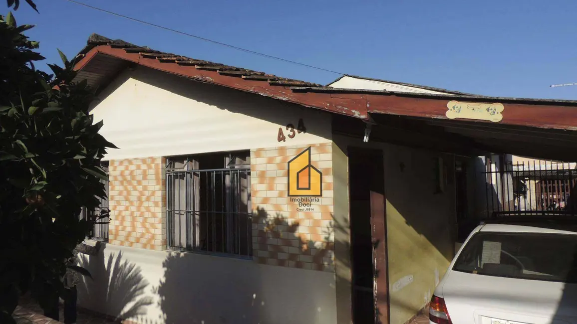 Foto 2 de Casa com 3 quartos à venda, 250m2 em Capela Velha, Araucaria - PR