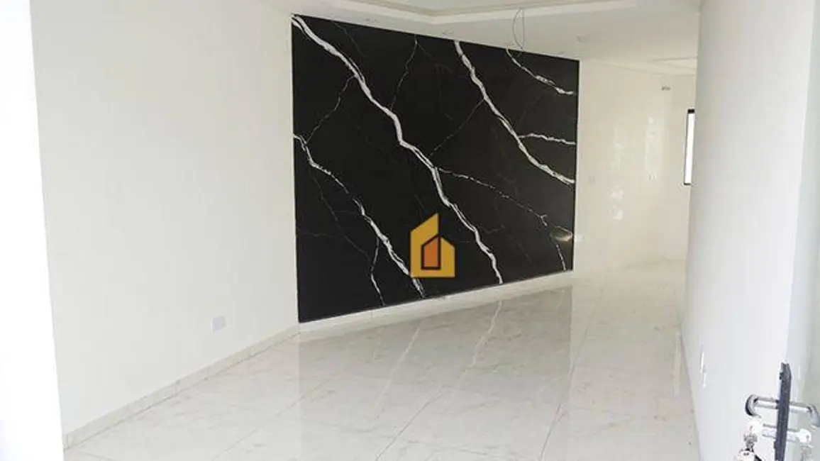 Sobrado com 3 quartos à venda, 121m2 em Costeira, Araucaria - PR - imagem 6 Foto 6 de Sobrado com 3 quartos à venda, 121m2 em Costeira, Araucaria - PR