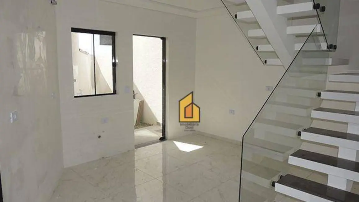 Sobrado com 3 quartos à venda, 121m2 em Costeira, Araucaria - PR - imagem 8 Foto 8 de Sobrado com 3 quartos à venda, 121m2 em Costeira, Araucaria - PR