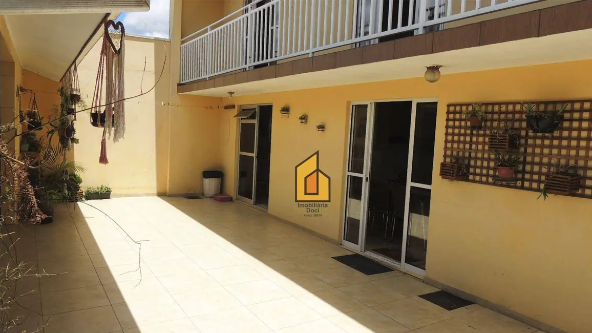 Sobrado com 3 quartos à venda, 455m2 em Estação, Araucaria - PR - imagem 3 Foto 3 de Sobrado com 3 quartos à venda, 455m2 em Estação, Araucaria - PR