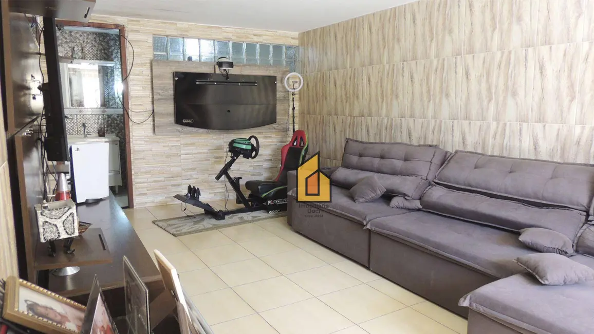 Sobrado com 3 quartos à venda, 455m2 em Estação, Araucaria - PR - imagem 9 Foto 9 de Sobrado com 3 quartos à venda, 455m2 em Estação, Araucaria - PR