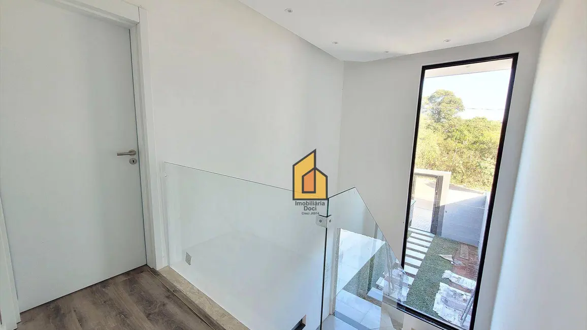 Foto 7 de Sobrado com 3 quartos à venda, 240m2 em Iguaçu, Araucaria - PR