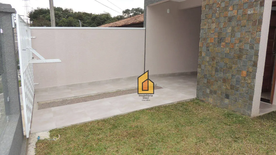 Sobrado com 3 quartos à venda, 136m2 em Porto das Laranjeiras, Araucaria - PR - imagem 3 Foto 3 de Sobrado com 3 quartos à venda, 136m2 em Porto das Laranjeiras, Araucaria - PR