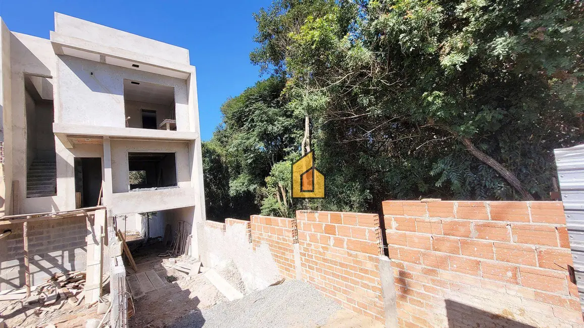 Sobrado com 3 quartos à venda, 149m2 em Costeira, Araucaria - PR - imagem 5 Foto 5 de Sobrado com 3 quartos à venda, 149m2 em Costeira, Araucaria - PR