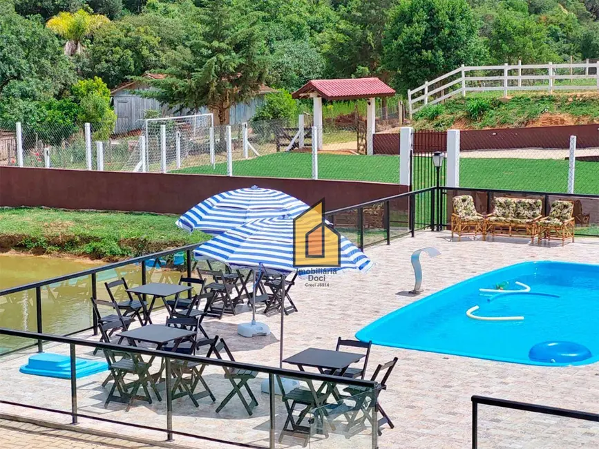 Chácara com 2 quartos à venda, 7000m2 em Contenda - PR - imagem 4 Foto 4 de Chácara com 2 quartos à venda, 7000m2 em Contenda - PR