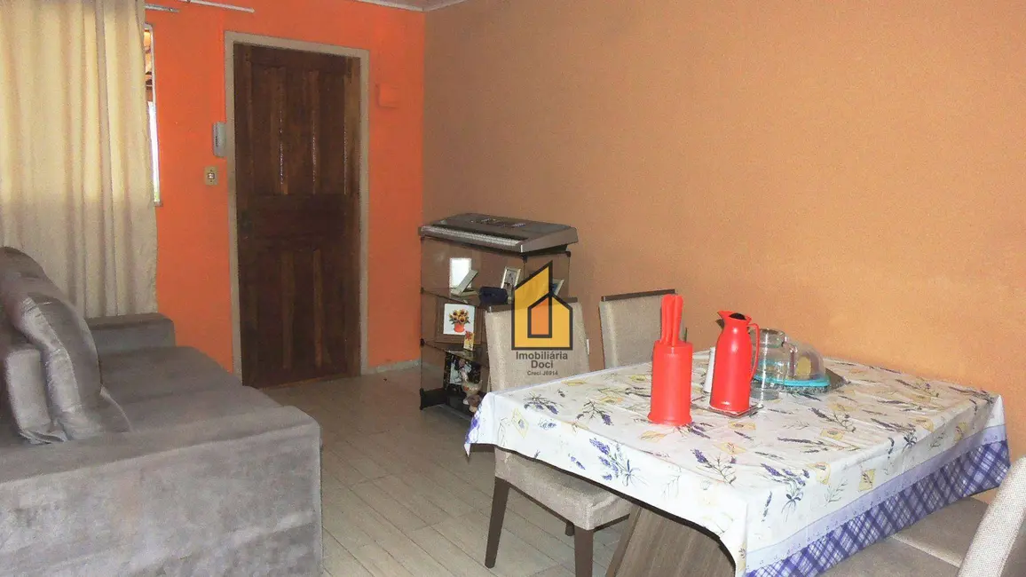 Foto 3 de Casa com 2 quartos à venda, 95m2 em Capela Velha, Araucaria - PR