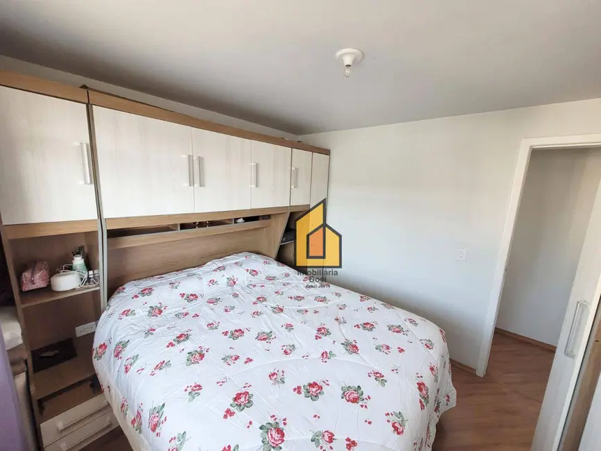 Apartamento com 3 quartos à venda, 75m2 em Iguaçu, Araucaria - PR - imagem 9 Foto 9 de Apartamento com 3 quartos à venda, 75m2 em Iguaçu, Araucaria - PR