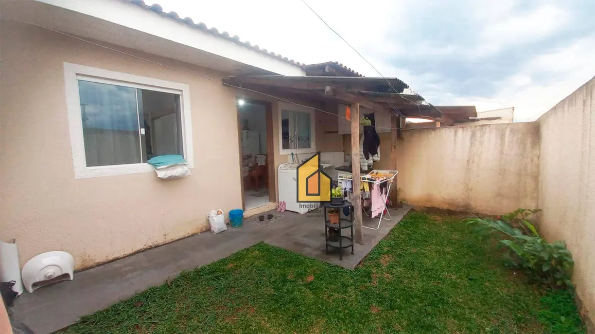 Foto 2 de Casa com 2 quartos à venda, 72m2 em Passaúna, Araucaria - PR