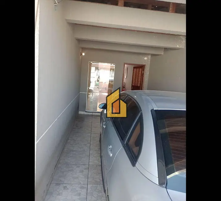 Foto 2 de Casa com 3 quartos à venda, 109m2 em Capela Velha, Araucaria - PR