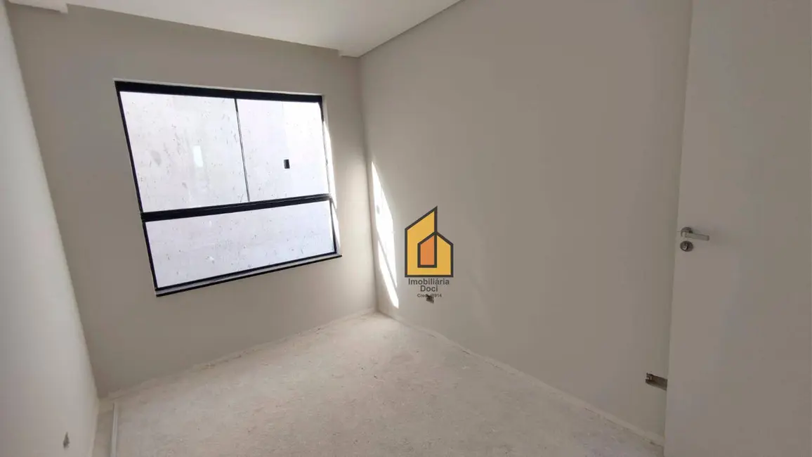 Foto 8 de Sobrado com 3 quartos à venda, 100m2 em Costeira, Araucaria - PR