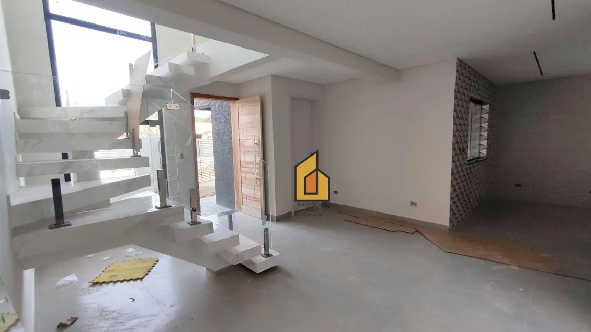 Foto 3 de Sobrado com 3 quartos à venda, 100m2 em Costeira, Araucaria - PR