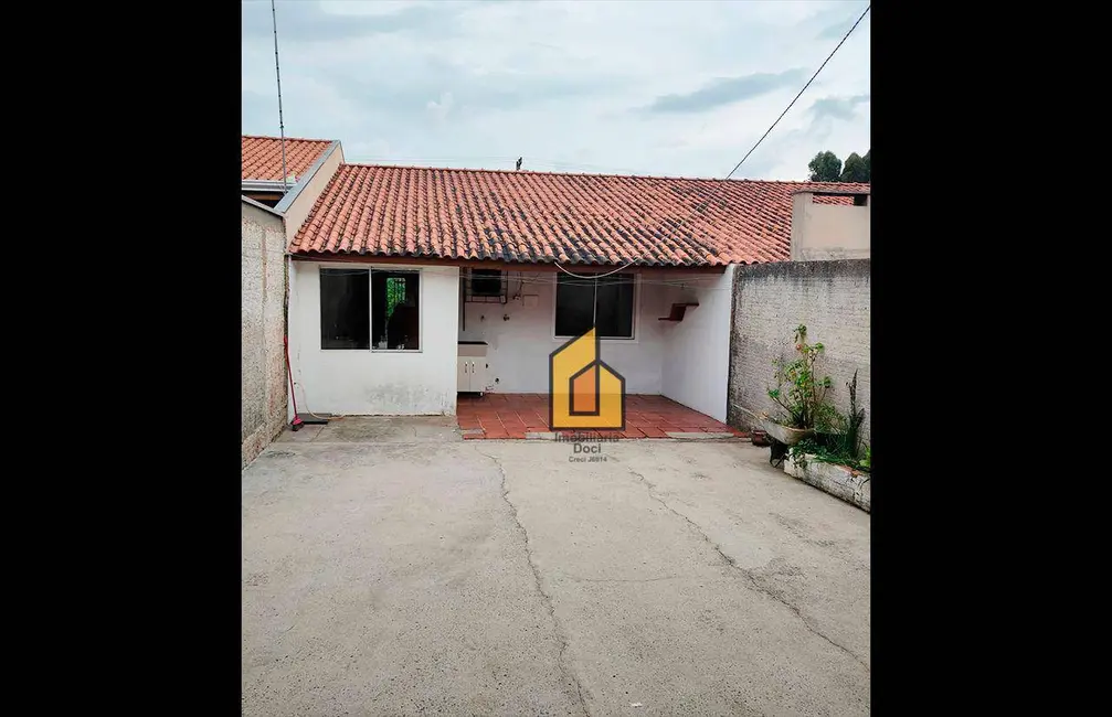 Foto 2 de Casa com 2 quartos à venda, 180m2 em Águas Claras, Campo Largo - PR