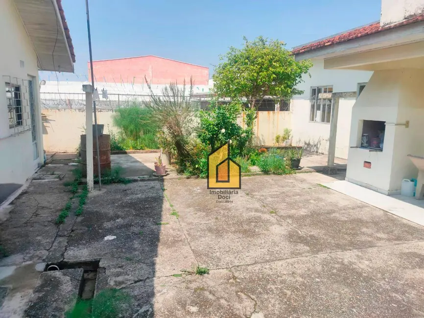 Sobrado com 2 quartos à venda, 480m2 em Fazenda Velha, Araucaria - PR - imagem 7 Foto 7 de Sobrado com 2 quartos à venda, 480m2 em Fazenda Velha, Araucaria - PR