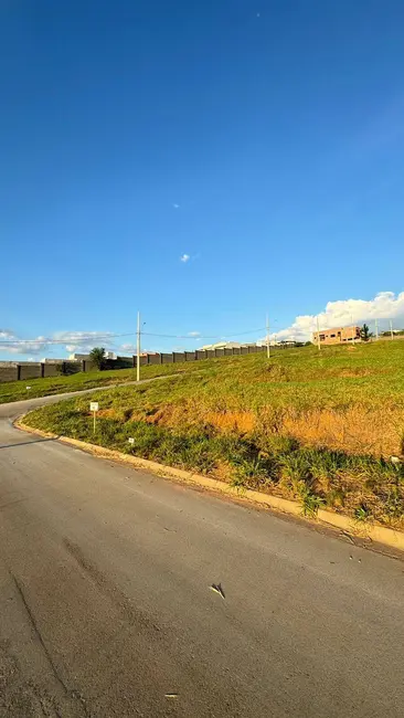 Foto 3 de Lote de Condomínio à venda, 388m2 em Itarare - SP