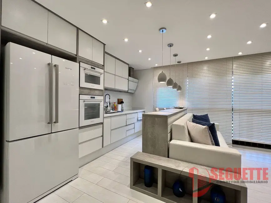 Foto 8 de Casa com 3 quartos à venda, 139m2 em Riviera de São Lourenço, Bertioga - SP