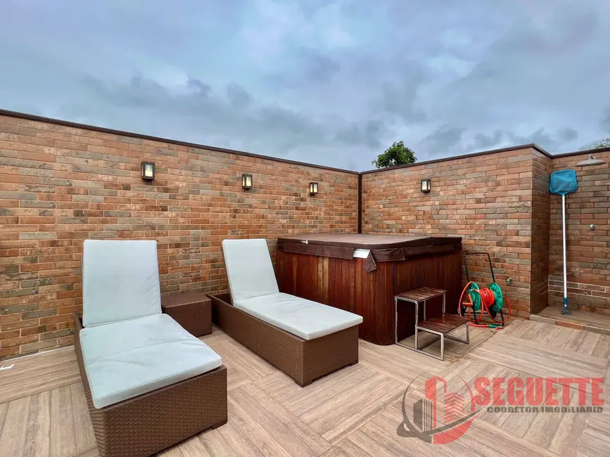 Foto 1 de Casa com 3 quartos à venda, 139m2 em Riviera de São Lourenço, Bertioga - SP