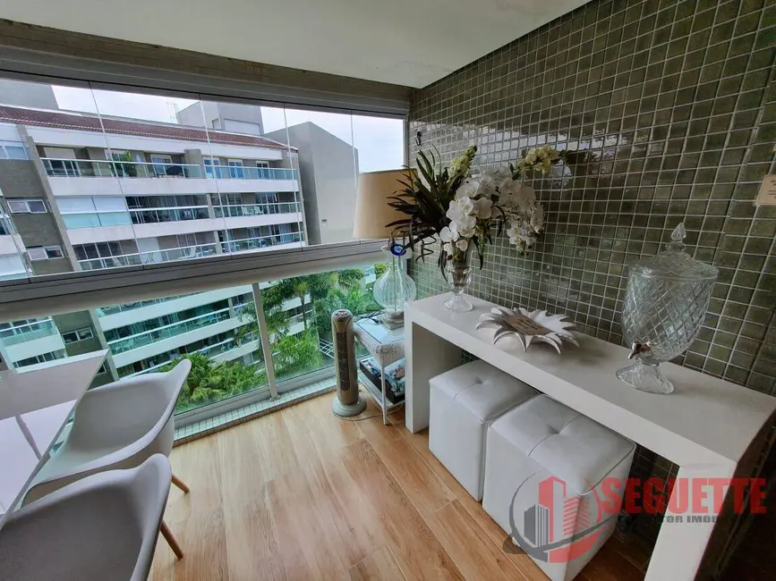 Cobertura com 2 quartos à venda e para alugar, 105m2 em Riviera de São Lourenço, Bertioga - SP - imagem 9 Foto 9 de Cobertura com 2 quartos à venda e para alugar, 105m2 em Riviera de São Lourenço, Bertioga - SP