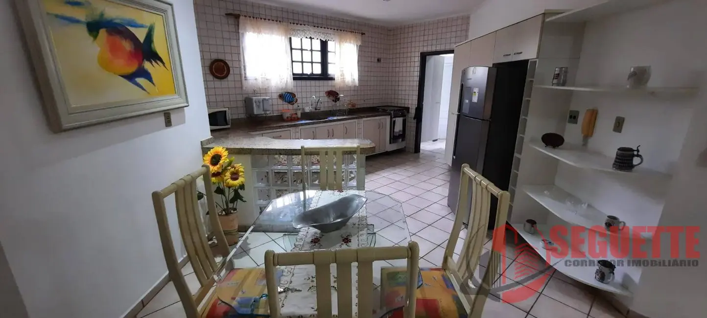 Foto 3 de Casa com 2 quartos para alugar, 103m2 em Riviera de São Lourenço, Bertioga - SP