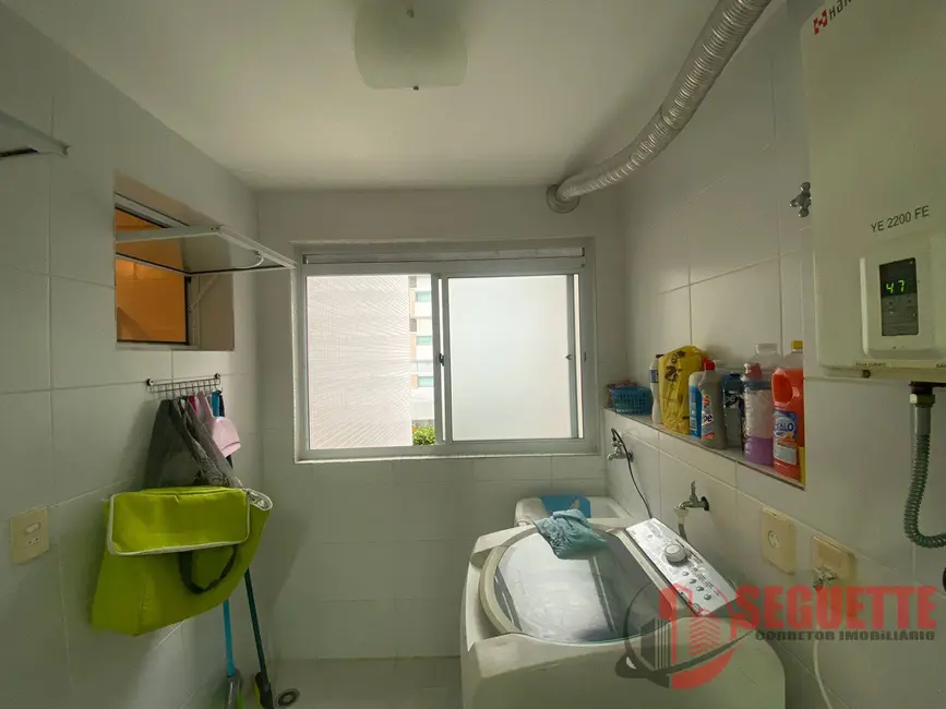 Foto 9 de Apartamento com 3 quartos à venda, 130m2 em Riviera de São Lourenço, Bertioga - SP