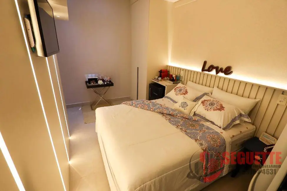 Foto 1 de Apartamento com 1 quarto à venda e para alugar em Riviera de São Lourenço, Bertioga - SP