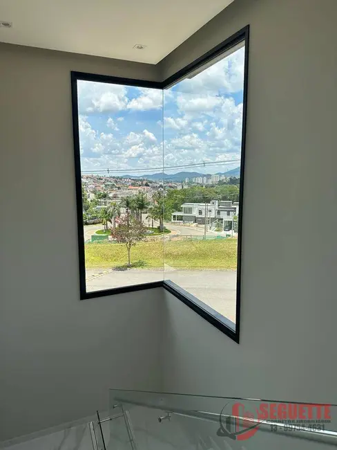 Foto 9 de Casa de Condomínio com 4 quartos à venda, 378m2 em Jardim São Pedro, Mogi Das Cruzes - SP