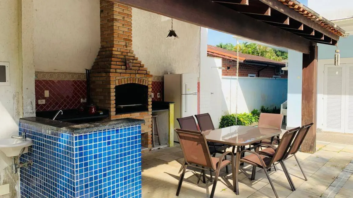 Foto 6 de Casa com 5 quartos à venda, 273m2 em Riviera de São Lourenço, Bertioga - SP