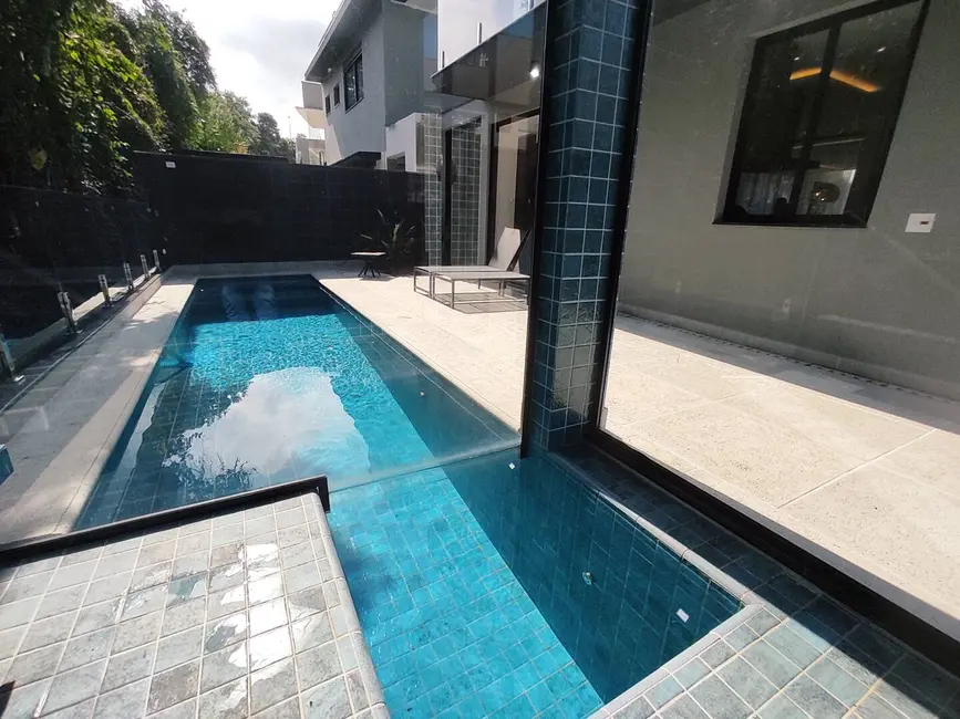 Foto 9 de Casa com 5 quartos à venda, 335m2 em Riviera de São Lourenço, Bertioga - SP