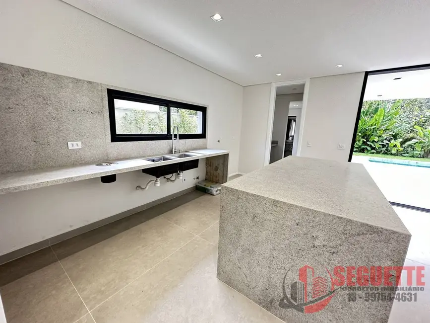 Casa com 4 quartos à venda, 335m2 em Riviera de São Lourenço, Bertioga - SP - imagem 7 Foto 7 de Casa com 4 quartos à venda, 335m2 em Riviera de São Lourenço, Bertioga - SP