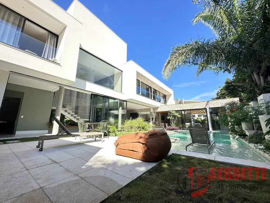 Foto 1 de Casa com 8 quartos à venda, 800m2 em Riviera de São Lourenço, Bertioga - SP