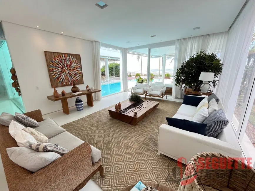 Casa com 6 quartos à venda, 1120m2 em Riviera de São Lourenço, Bertioga - SP - imagem 3 Foto 3 de Casa com 6 quartos à venda, 1120m2 em Riviera de São Lourenço, Bertioga - SP