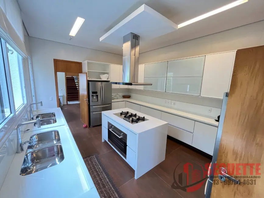 Casa com 6 quartos à venda, 1120m2 em Riviera de São Lourenço, Bertioga - SP - imagem 8 Foto 8 de Casa com 6 quartos à venda, 1120m2 em Riviera de São Lourenço, Bertioga - SP