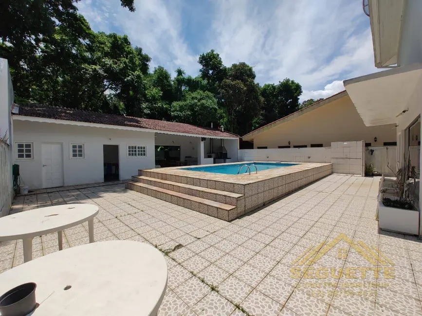 Casa com 4 quartos à venda, 509m2 em Riviera de São Lourenço, Bertioga - SP - imagem 5 Foto 5 de Casa com 4 quartos à venda, 509m2 em Riviera de São Lourenço, Bertioga - SP