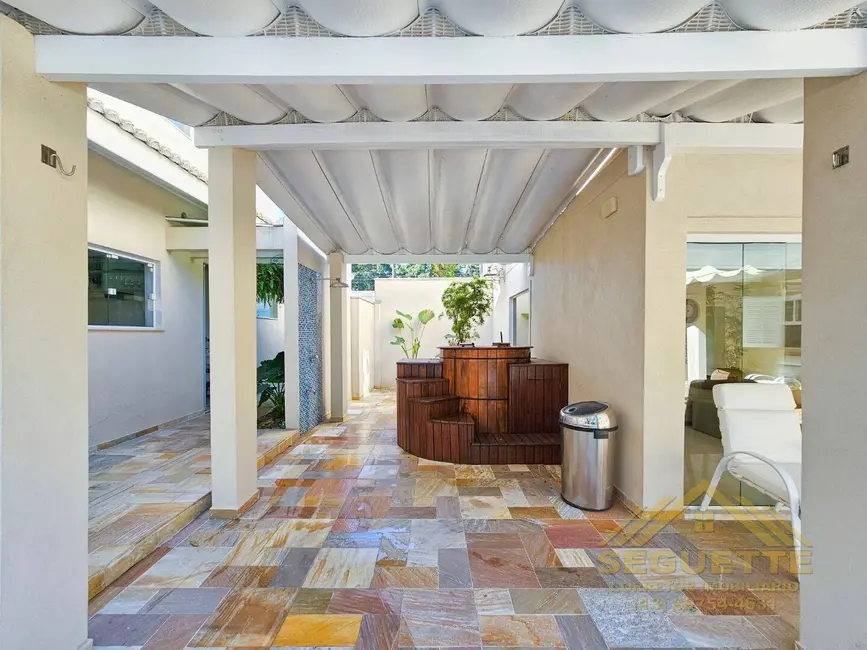 Foto 4 de Casa com 4 quartos à venda, 450m2 em Riviera de São Lourenço, Bertioga - SP