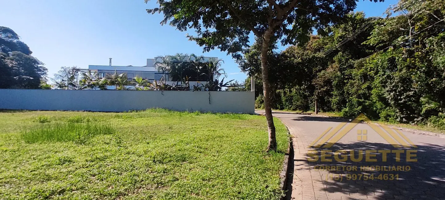 Terreno / Lote à venda, 831m2 em Riviera de São Lourenço, Bertioga - SP - imagem 7 Foto 7 de Terreno / Lote à venda, 831m2 em Riviera de São Lourenço, Bertioga - SP
