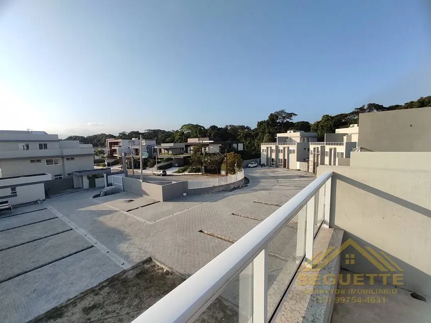 Casa de Condomínio com 6 quartos à venda, 310m2 em Riviera de São Lourenço, Bertioga - SP - imagem 3 Foto 3 de Casa de Condomínio com 6 quartos à venda, 310m2 em Riviera de São Lourenço, Bertioga - SP