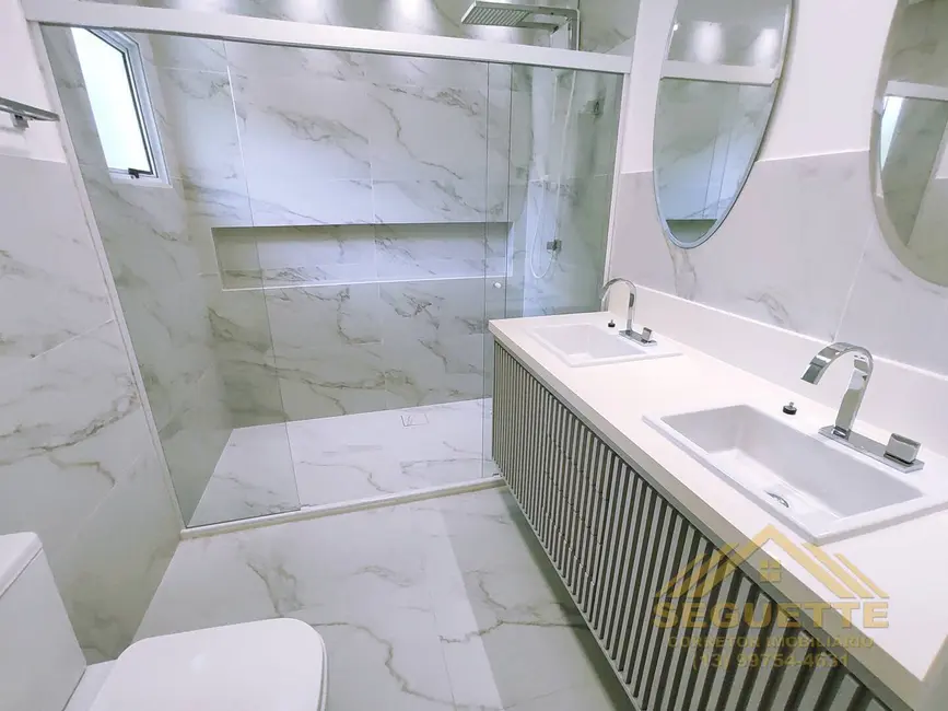 Foto 2 de Casa com 4 quartos à venda, 240m2 em Riviera de São Lourenço, Bertioga - SP