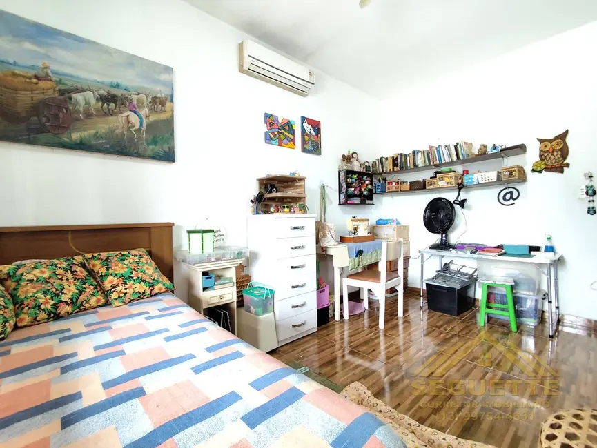 Casa com 4 quartos à venda, 340m2 em Bertioga - SP - imagem 6 Foto 6 de Casa com 4 quartos à venda, 340m2 em Bertioga - SP