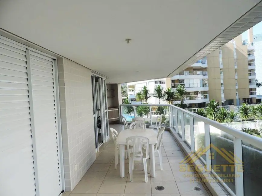 Foto 3 de Apartamento com 4 quartos à venda, 179m2 em Riviera de São Lourenço, Bertioga - SP