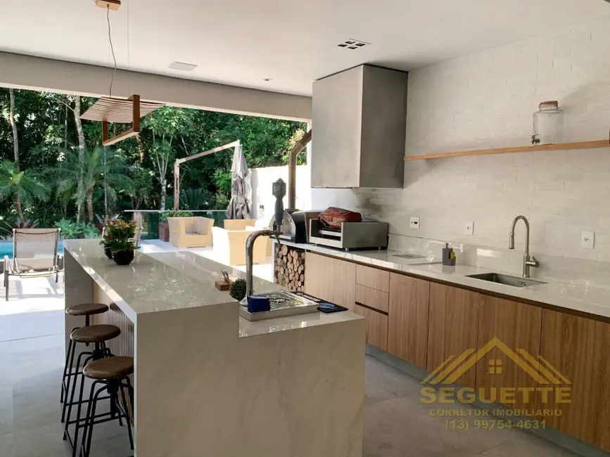 Foto 2 de Casa com 4 quartos à venda, 290m2 em Riviera de São Lourenço, Bertioga - SP
