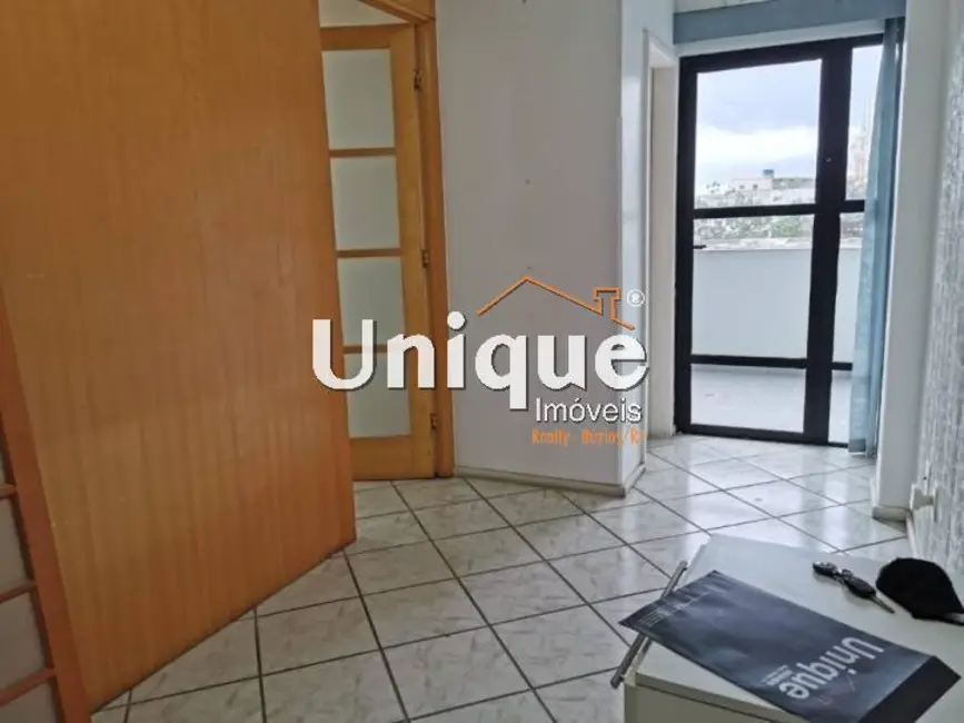 Foto 2 de Sala Comercial à venda, 45m2 em Centro, Cabo Frio - RJ
