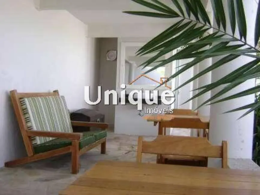 Pousada com 8 quartos à venda, 740m2 em Peró, Cabo Frio - RJ - imagem 4 Foto 4 de Pousada com 8 quartos à venda, 740m2 em Peró, Cabo Frio - RJ
