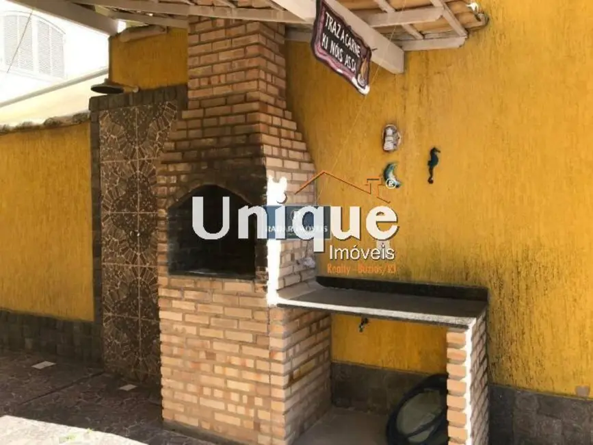 Foto 4 de Casa com 3 quartos à venda, 180m2 em Parque Burle, Cabo Frio - RJ