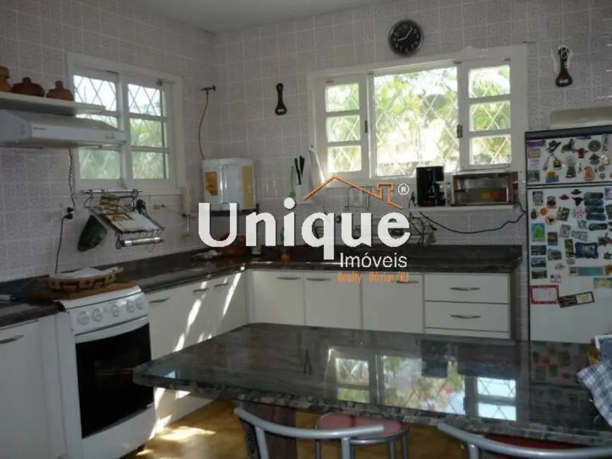 Foto 7 de Casa com 3 quartos à venda, 200m2 em Balneário São Pedro, Sao Pedro Da Aldeia - RJ