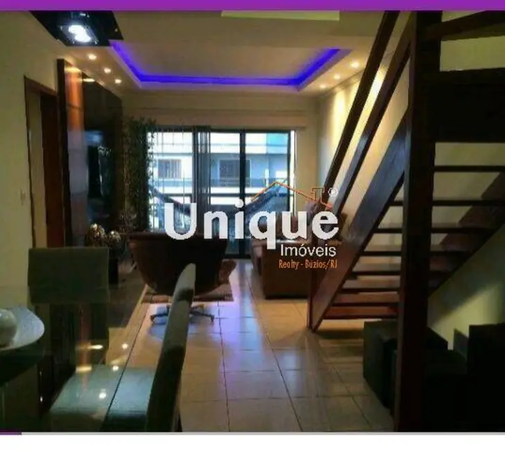 Foto 2 de Cobertura com 3 quartos à venda, 115m2 em Vila Nova, Cabo Frio - RJ