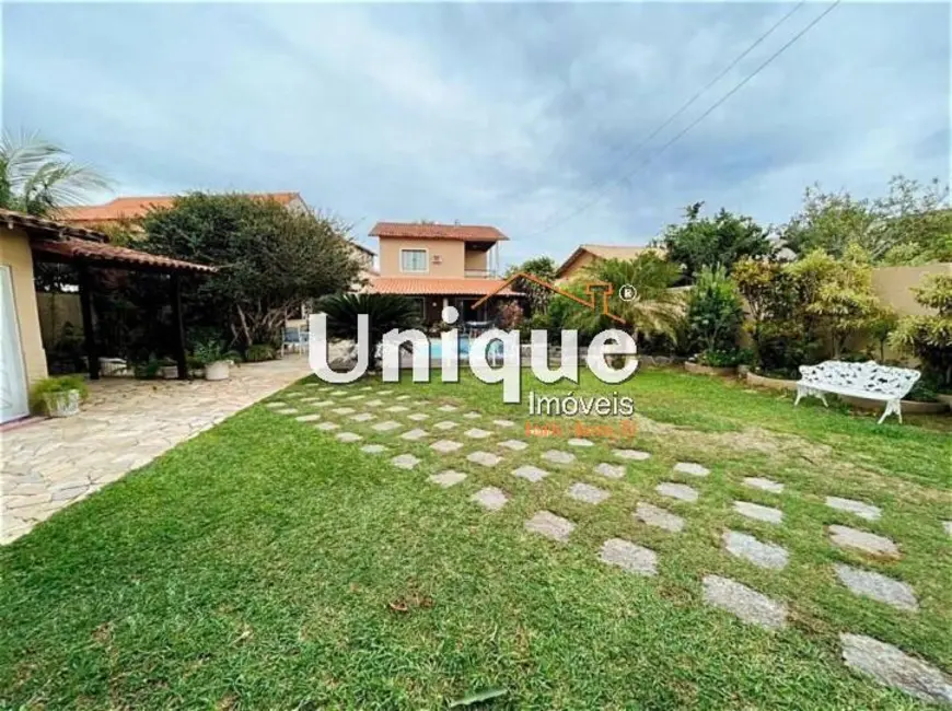 Foto 2 de Casa com 4 quartos para alugar, 200m2 em Boqueirão, Sao Pedro Da Aldeia - RJ