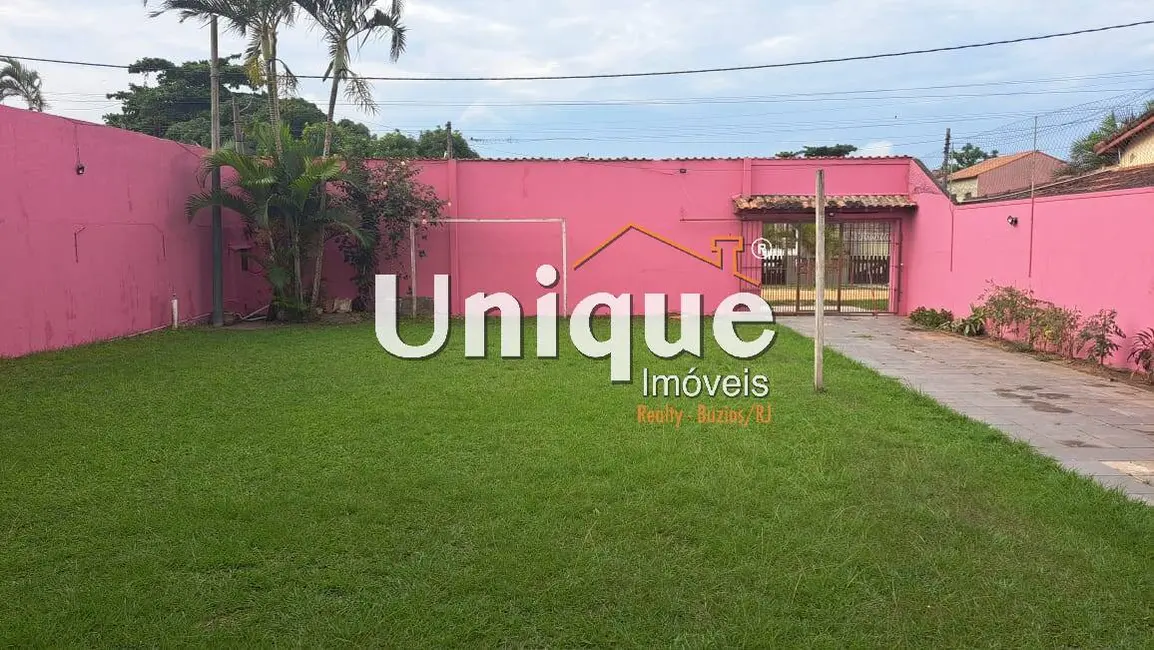 Casa com 8 quartos à venda, 600m2 em Sao Pedro Da Aldeia - RJ - imagem 3 Foto 3 de Casa com 8 quartos à venda, 600m2 em Sao Pedro Da Aldeia - RJ