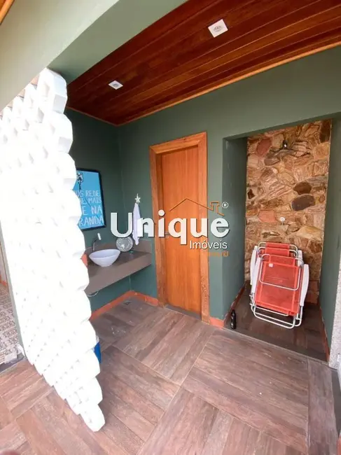 Casa com 3 quartos à venda, 598m2 em Nova São Pedro, Sao Pedro Da Aldeia - RJ - imagem 8 Foto 8 de Casa com 3 quartos à venda, 598m2 em Nova São Pedro, Sao Pedro Da Aldeia - RJ