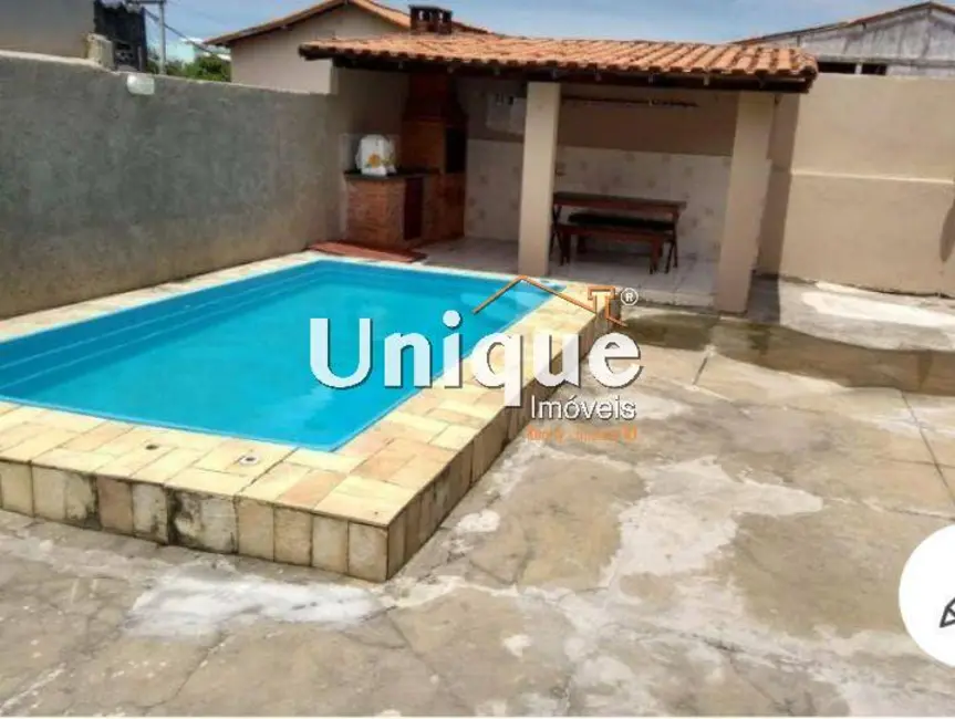 Casa com 3 quartos à venda, 360m2 em Porto da Aldeia, Sao Pedro Da Aldeia - RJ - imagem 2 Foto 2 de Casa com 3 quartos à venda, 360m2 em Porto da Aldeia, Sao Pedro Da Aldeia - RJ