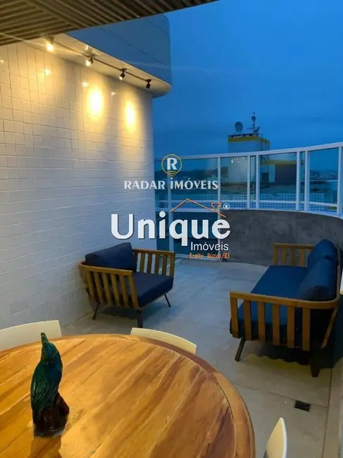 Foto 3 de Cobertura com 3 quartos à venda, 200m2 em Braga, Cabo Frio - RJ